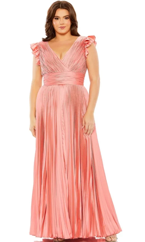 Mac Duggal Long Plus-Size Formal Dress 77006