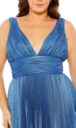 Mac Duggal Long Plus-Size Formal Dress 77016